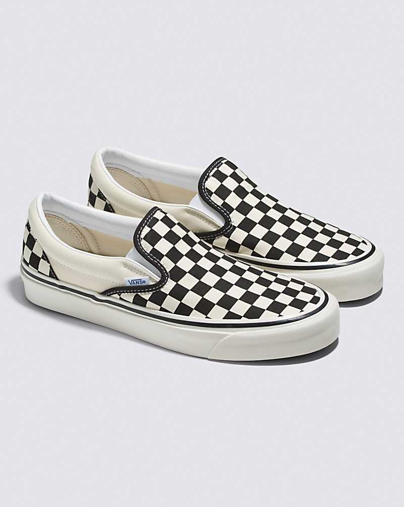 Vans Classic Slip-On 98 DX Ayakkabı Erkek Siyah Beyaz | Türkiye YSH076354